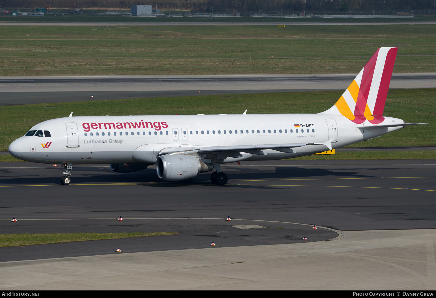 Aircraft Photo of D-AIPT | Airbus A320-211 | Germanwings | AirHistory.net #334892