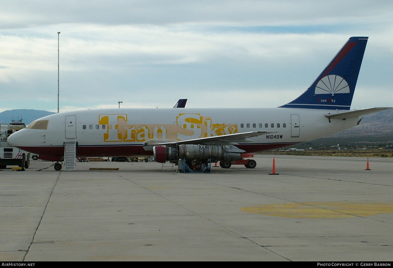 Aircraft Photo of N104SW | Boeing 737-2H4/Adv | Tran Sky Airlines | AirHistory.net #334902