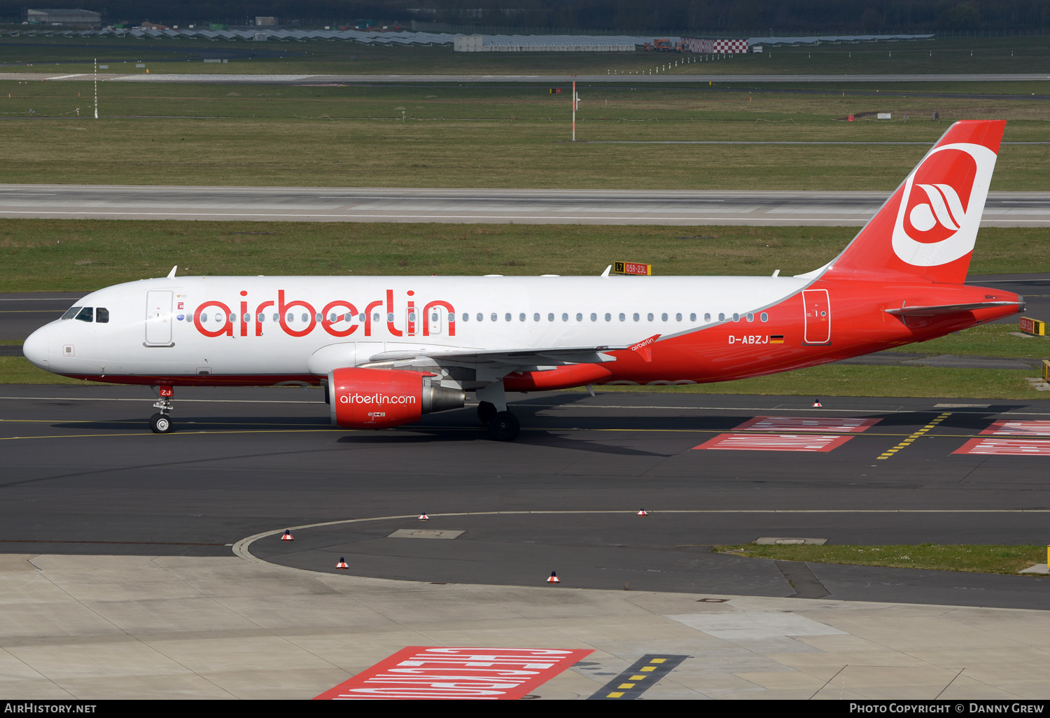 Aircraft Photo of D-ABZJ | Airbus A320-216 | Air Berlin | AirHistory.net #334908