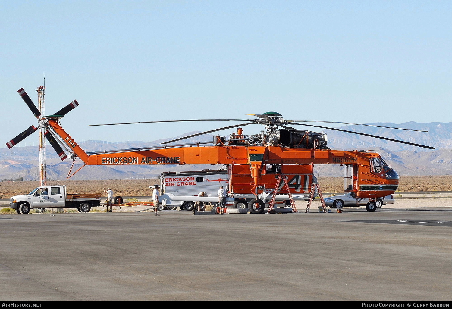 Aircraft Photo of N6962R | Sikorsky S-64E Skycrane | Erickson Air-Crane | AirHistory.net #334912