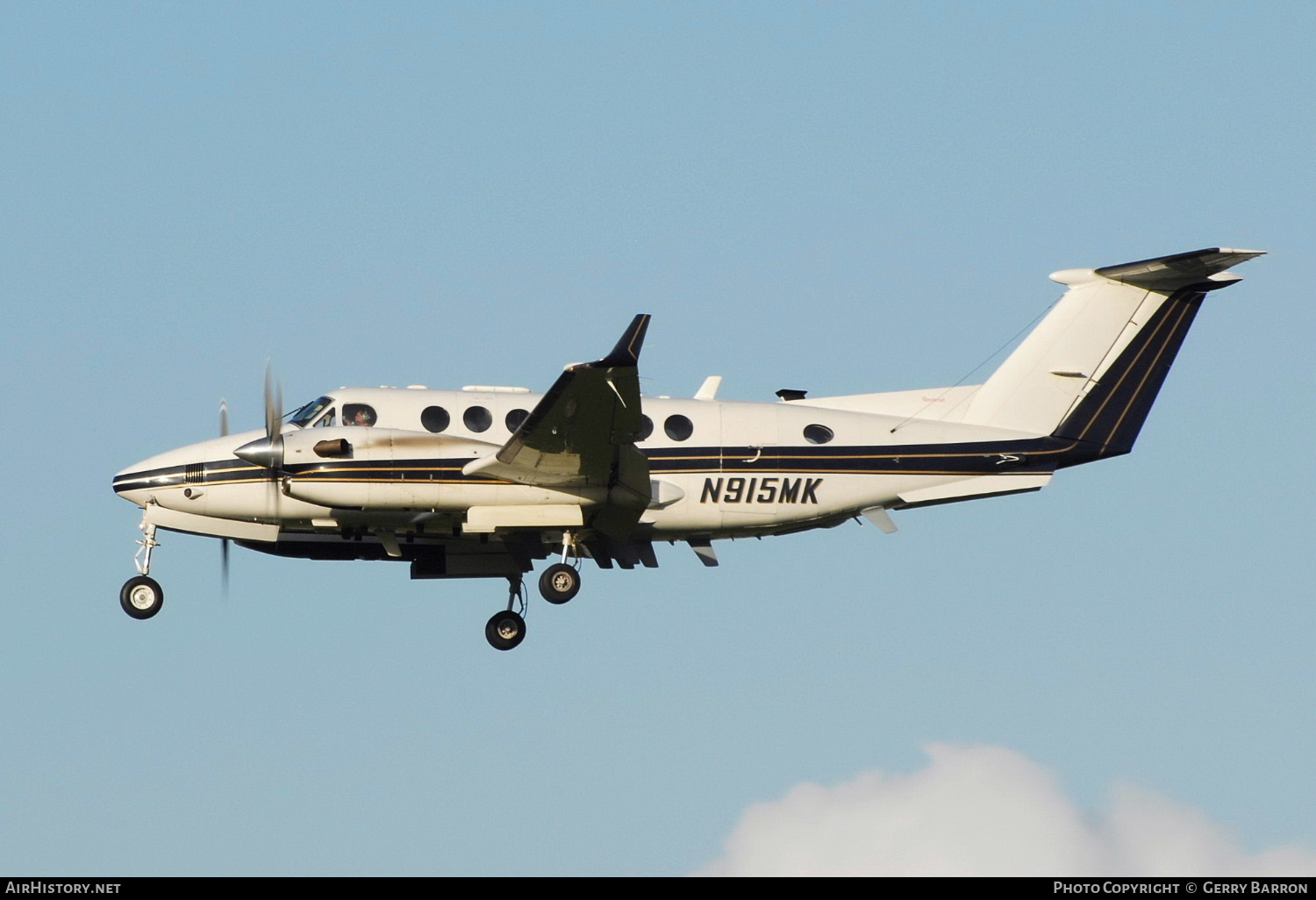 Aircraft Photo of N915MK | Raytheon 350 King Air (B300) | AirHistory.net #334958