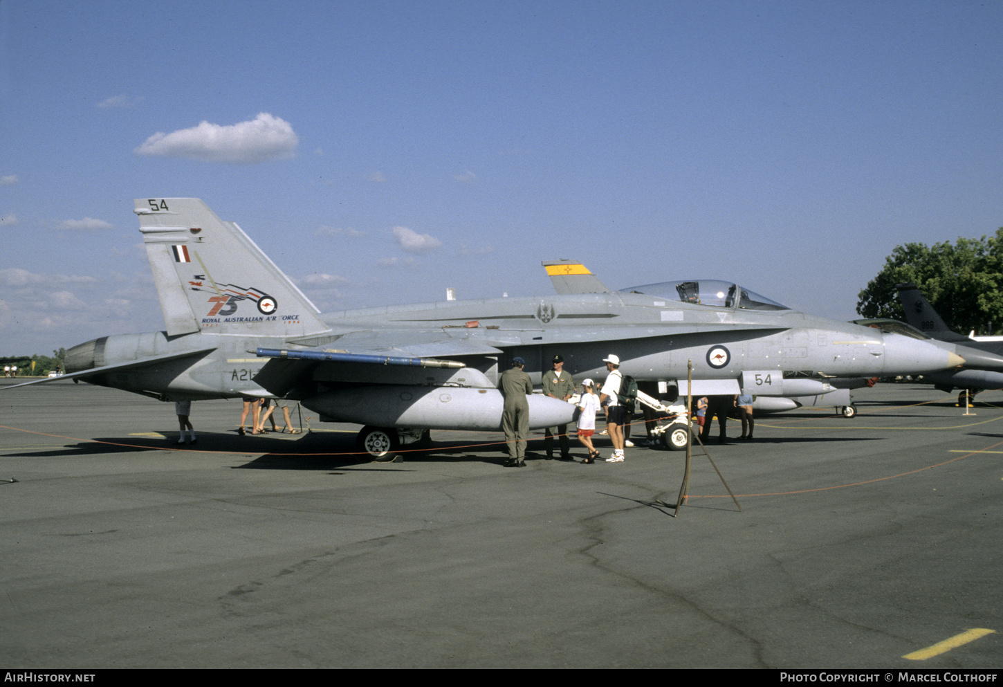 Aircraft Photo of A21-54 | McDonnell Douglas F/A-18A Hornet | Australia - Air Force | AirHistory.net #335000