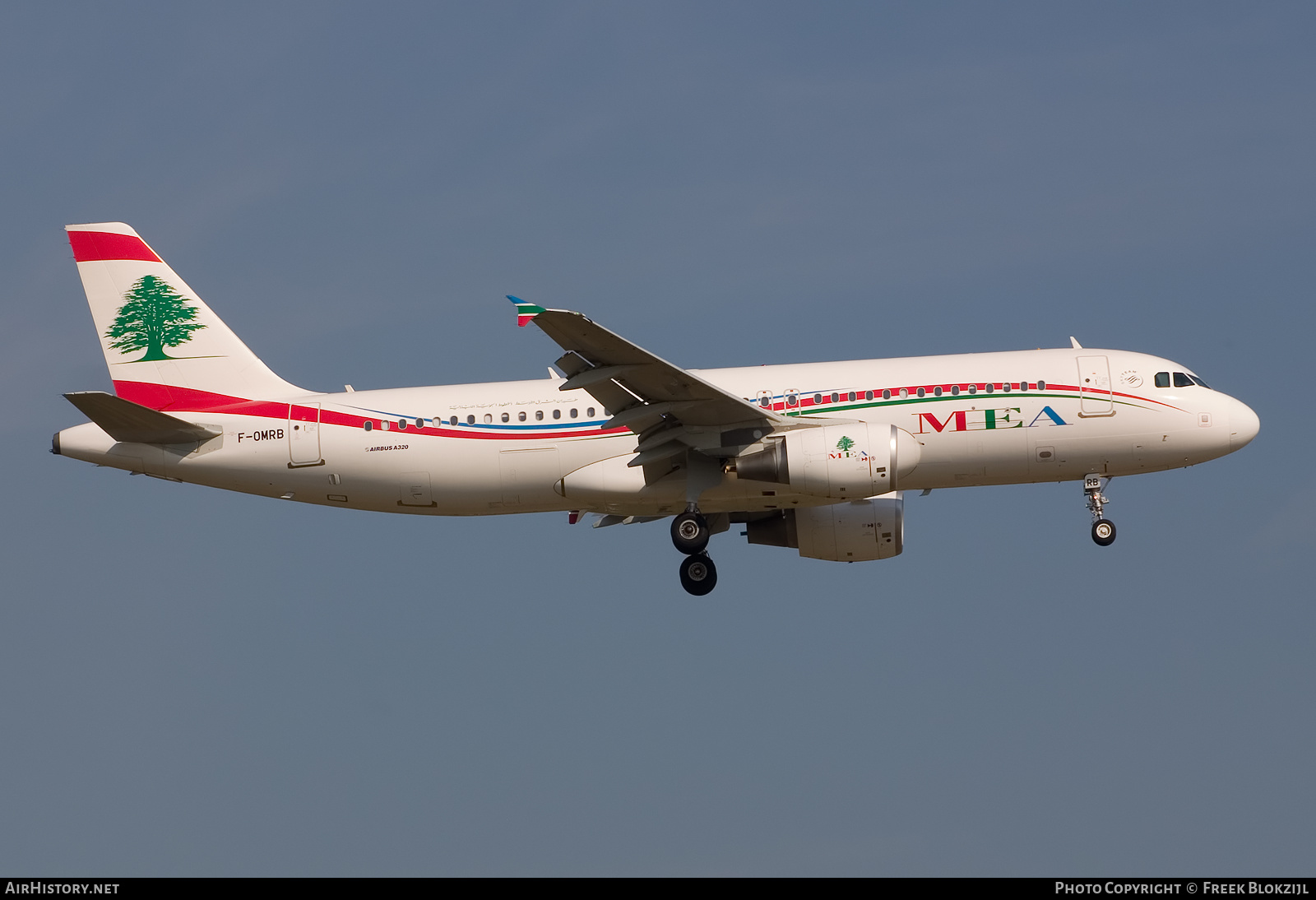 Aircraft Photo of F-OMRB | Airbus A320-214 | MEA - Middle East Airlines | AirHistory.net #335015