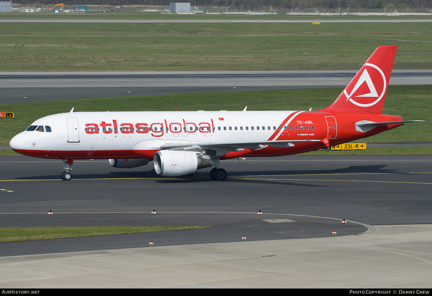 Aircraft Photo of TC-ABL | Airbus A320-214 | AtlasGlobal Airlines | AirHistory.net #335037