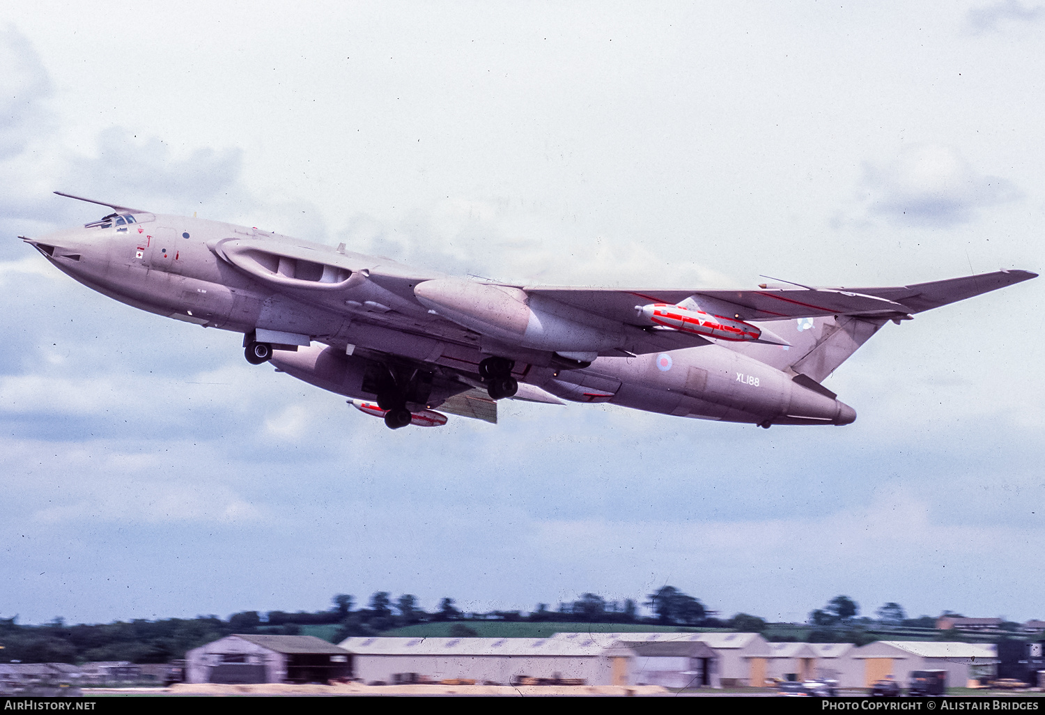 Aircraft Photo of XL188 | Handley Page HP-80 Victor K2 | UK - Air Force | AirHistory.net #335090