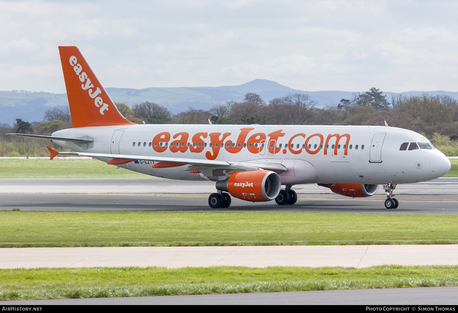 Aircraft Photo of G-EZTY | Airbus A320-214 | EasyJet | AirHistory.net #335092