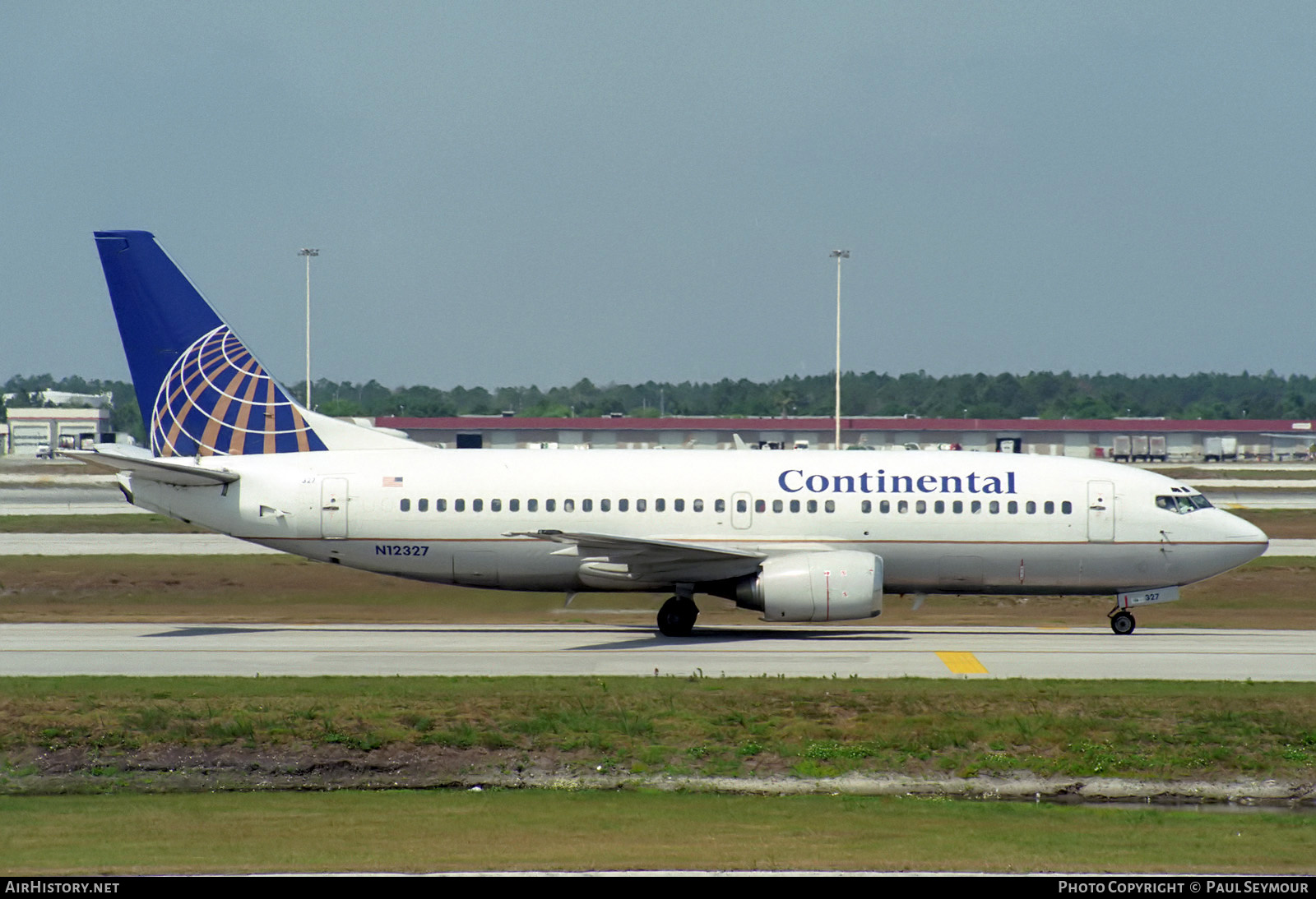 Aircraft Photo of N12327 | Boeing 737-3T0 | Continental Airlines | AirHistory.net #335105