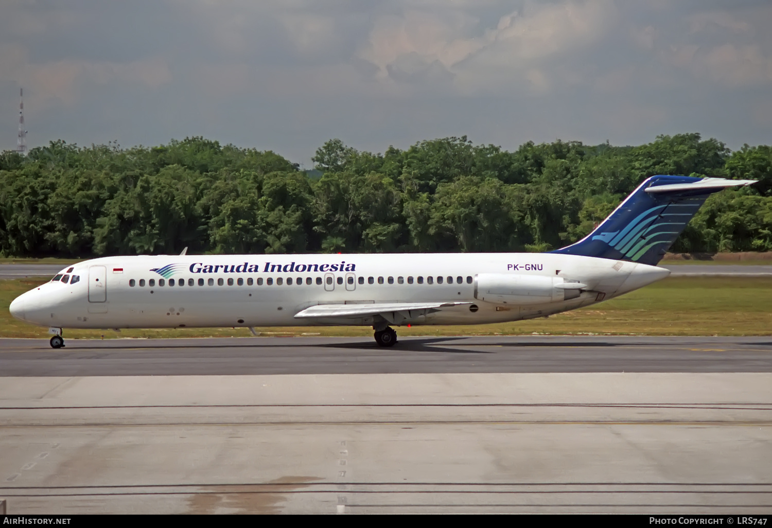 Aircraft Photo of PK-GNU | McDonnell Douglas DC-9-32 | Garuda Indonesia | AirHistory.net #335114