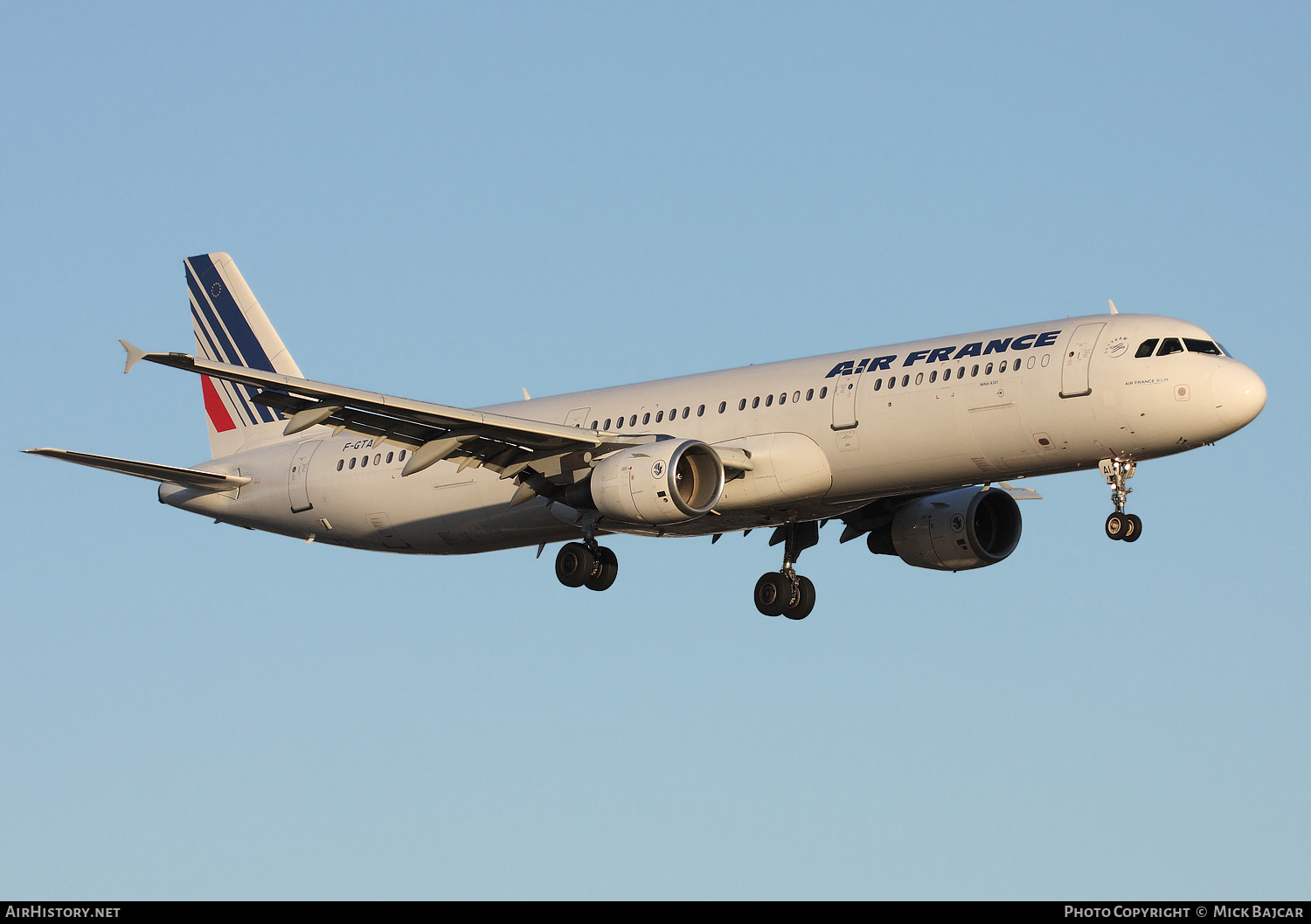 Aircraft Photo of F-GTAI | Airbus A321-211 | Air France | AirHistory.net #335129