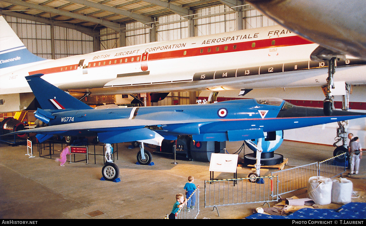 Aircraft Photo of WG774 | BAC 221 | UK - Air Force | AirHistory.net #335252