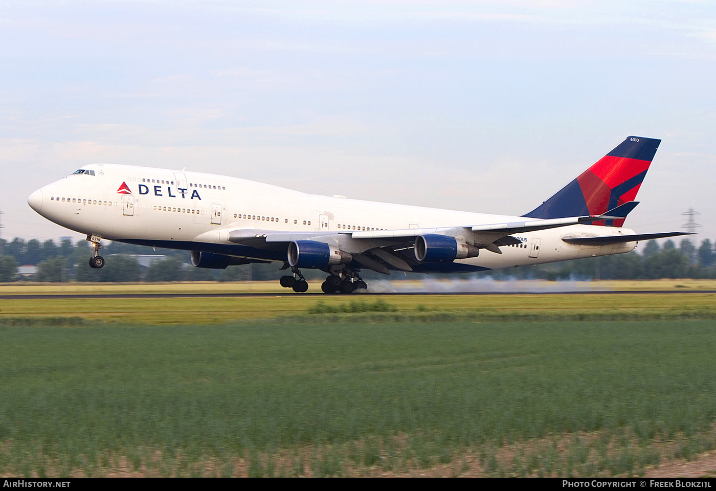 Aircraft Photo of N670US | Boeing 747-451 | Delta Air Lines | AirHistory.net #335414