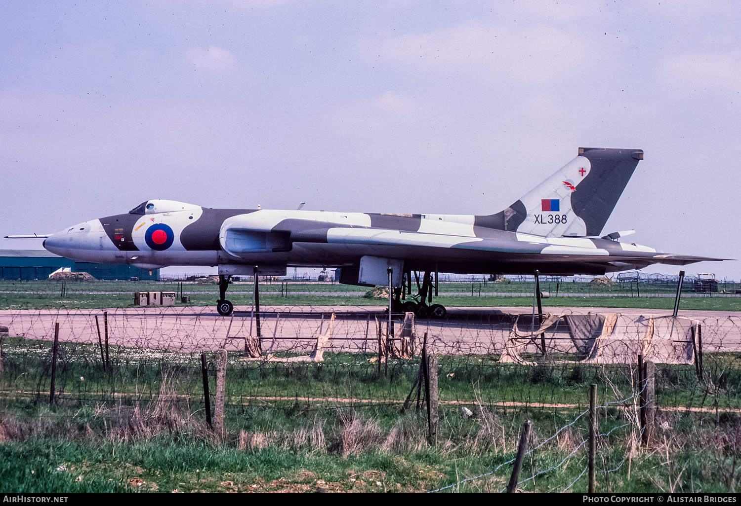 Aircraft Photo of XL388 | Avro 698 Vulcan B.2 | UK - Air Force | AirHistory.net #335439