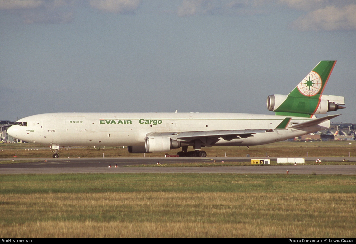 Aircraft Photo of B-16109 | McDonnell Douglas MD-11F | EVA Air Cargo | AirHistory.net #335481