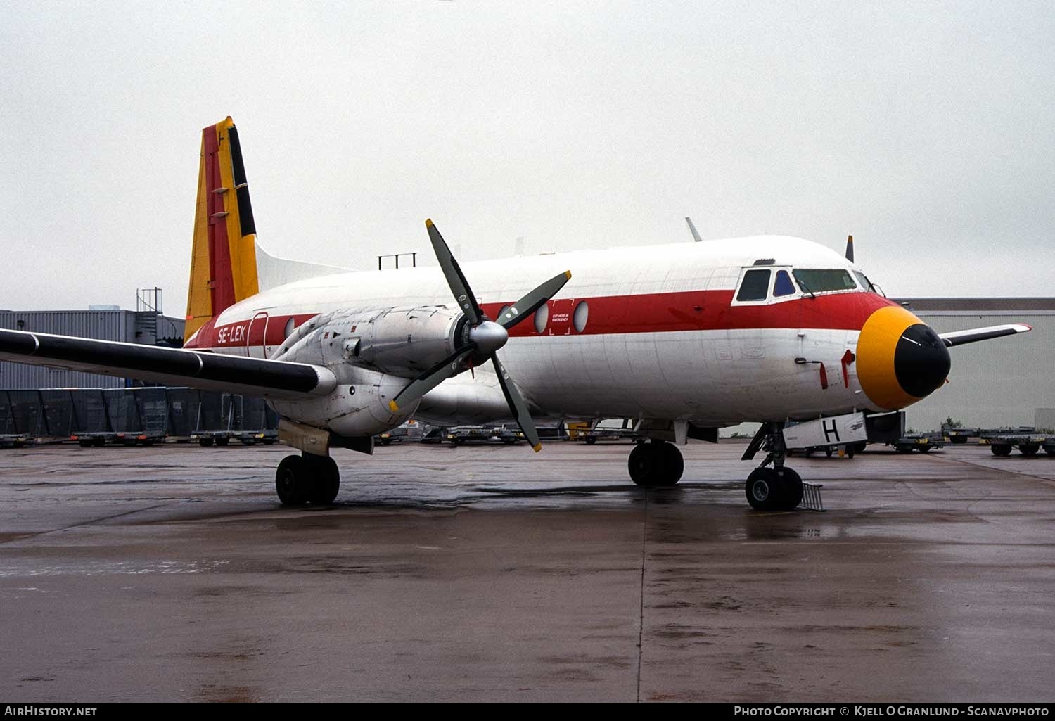 Aircraft Photo of SE-LEK | Hawker Siddeley HS-748 Srs2/244 | West Air Sweden | AirHistory.net #335500