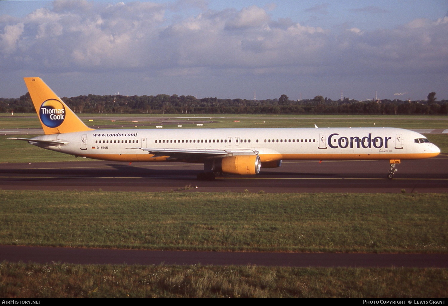 Aircraft Photo of D-ABON | Boeing 757-330 | Condor Flugdienst | AirHistory.net #335521