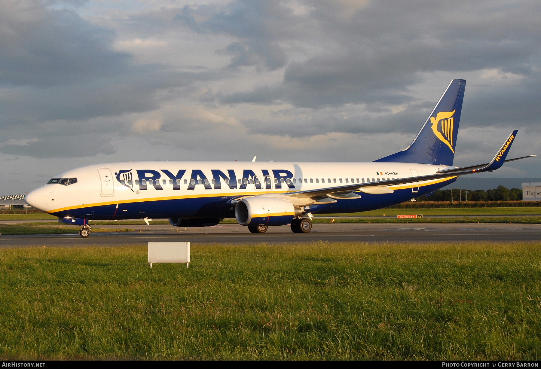 Aircraft Photo of EI-EBE | Boeing 737-8AS | Ryanair | AirHistory.net #335571