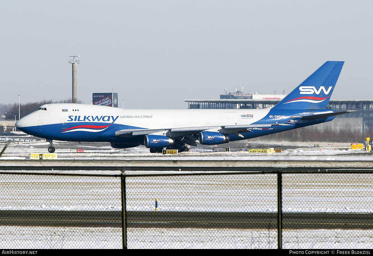 Aircraft Photo of 4K-SW888 | Boeing 747-4R7F/SCD | SilkWay Azerbaijan Cargo | AirHistory.net #335663
