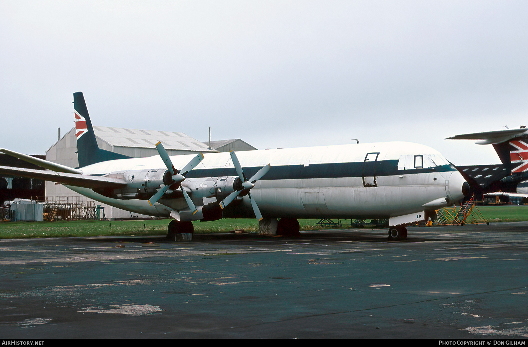 Aircraft Photo of G-APEO | Vickers 953C Merchantman | BEA Cargo - British European Airways | AirHistory.net #335693