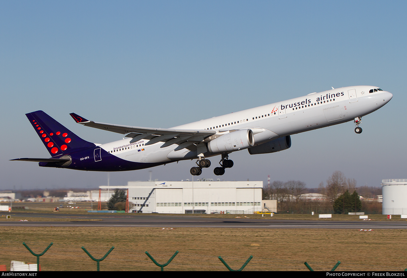 Aircraft Photo of OO-SFX | Airbus A330-343E | Brussels Airlines | AirHistory.net #335742