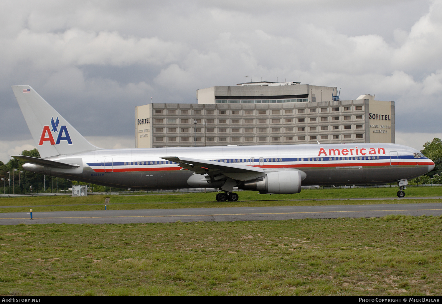 Aircraft Photo of N387AM | Boeing 767-323/ER | American Airlines | AirHistory.net #335804