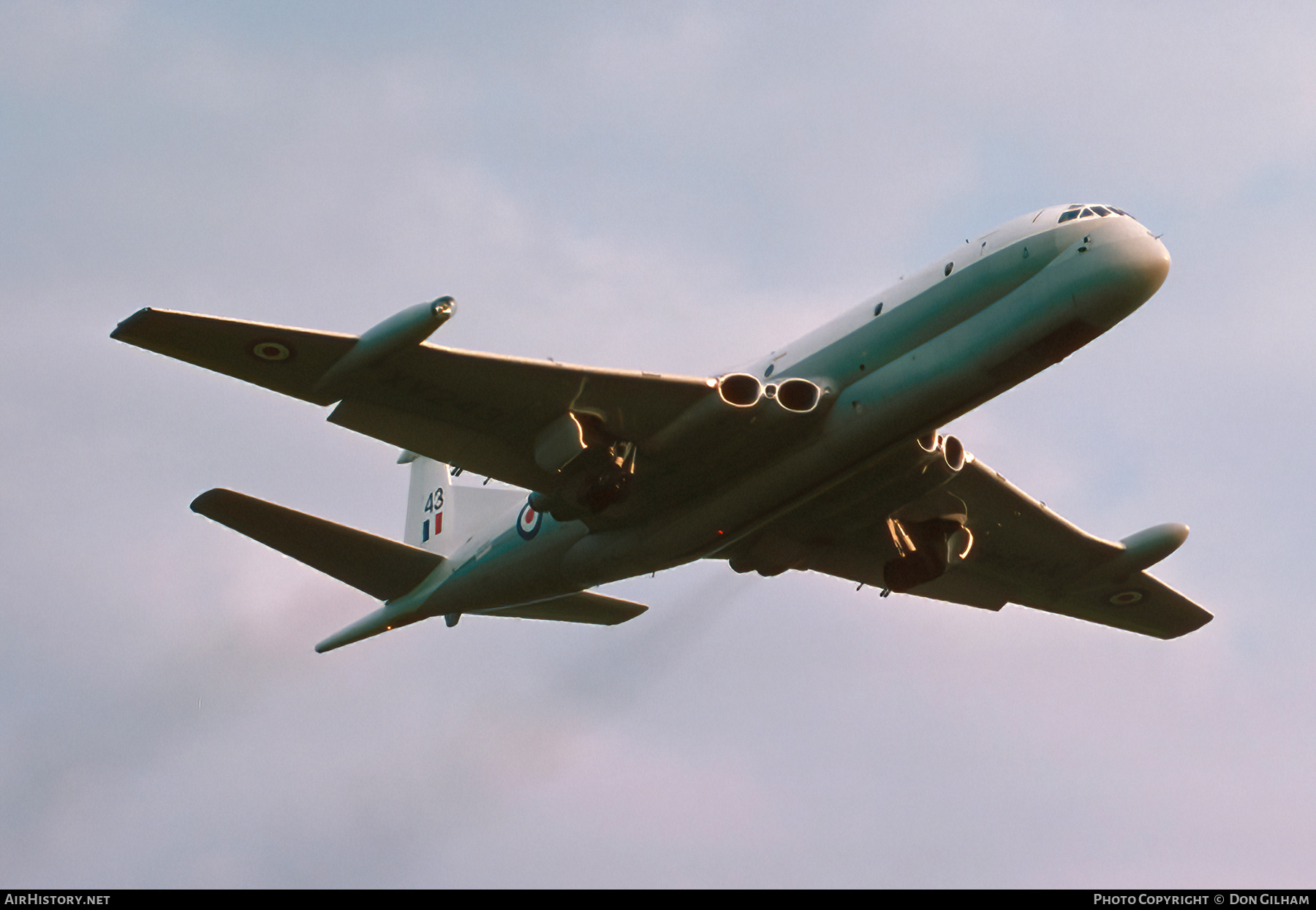 Aircraft Photo of XV243 | Hawker Siddeley HS-801 Nimrod MR.1 | UK - Air Force | AirHistory.net #335822