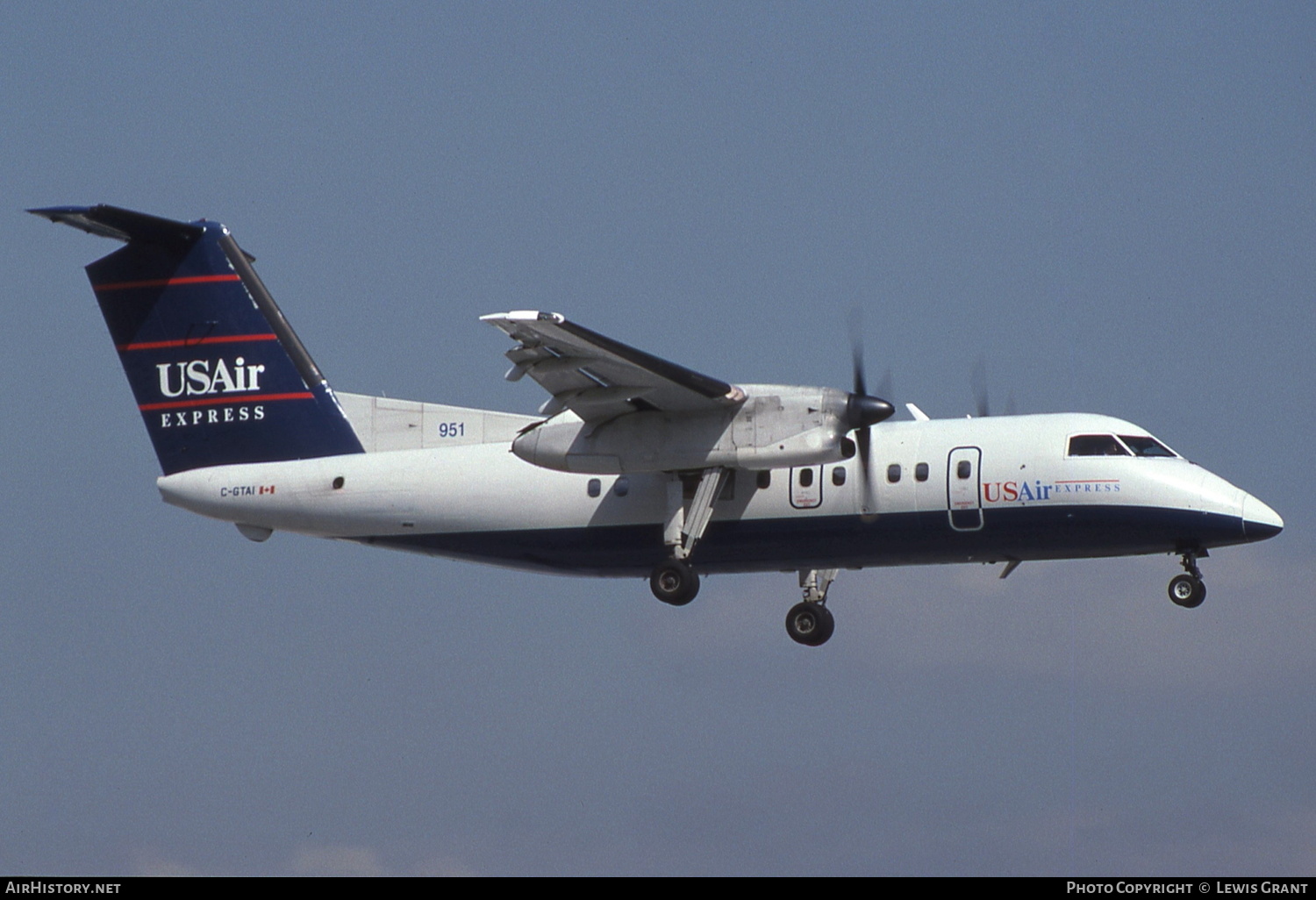 Aircraft Photo of C-GTAI | De Havilland Canada DHC-8-102 Dash 8 | USAir Express | AirHistory.net #335897