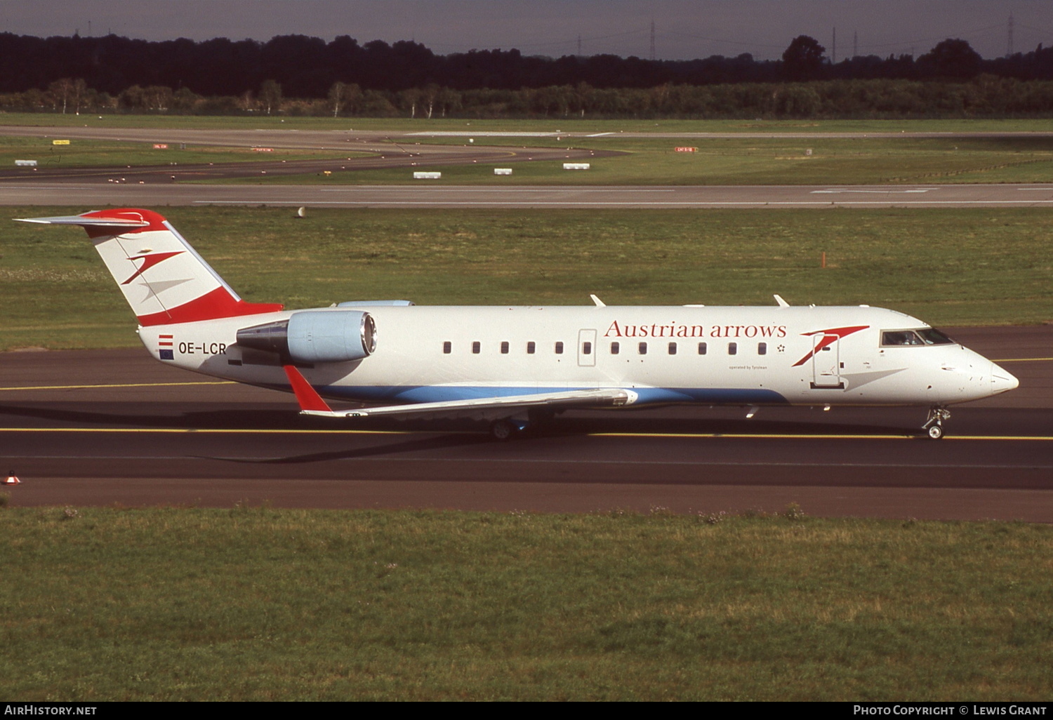 Aircraft Photo of OE-LCR | Bombardier CRJ-200ER (CL-600-2B19) | Austrian Arrows | AirHistory.net #335912