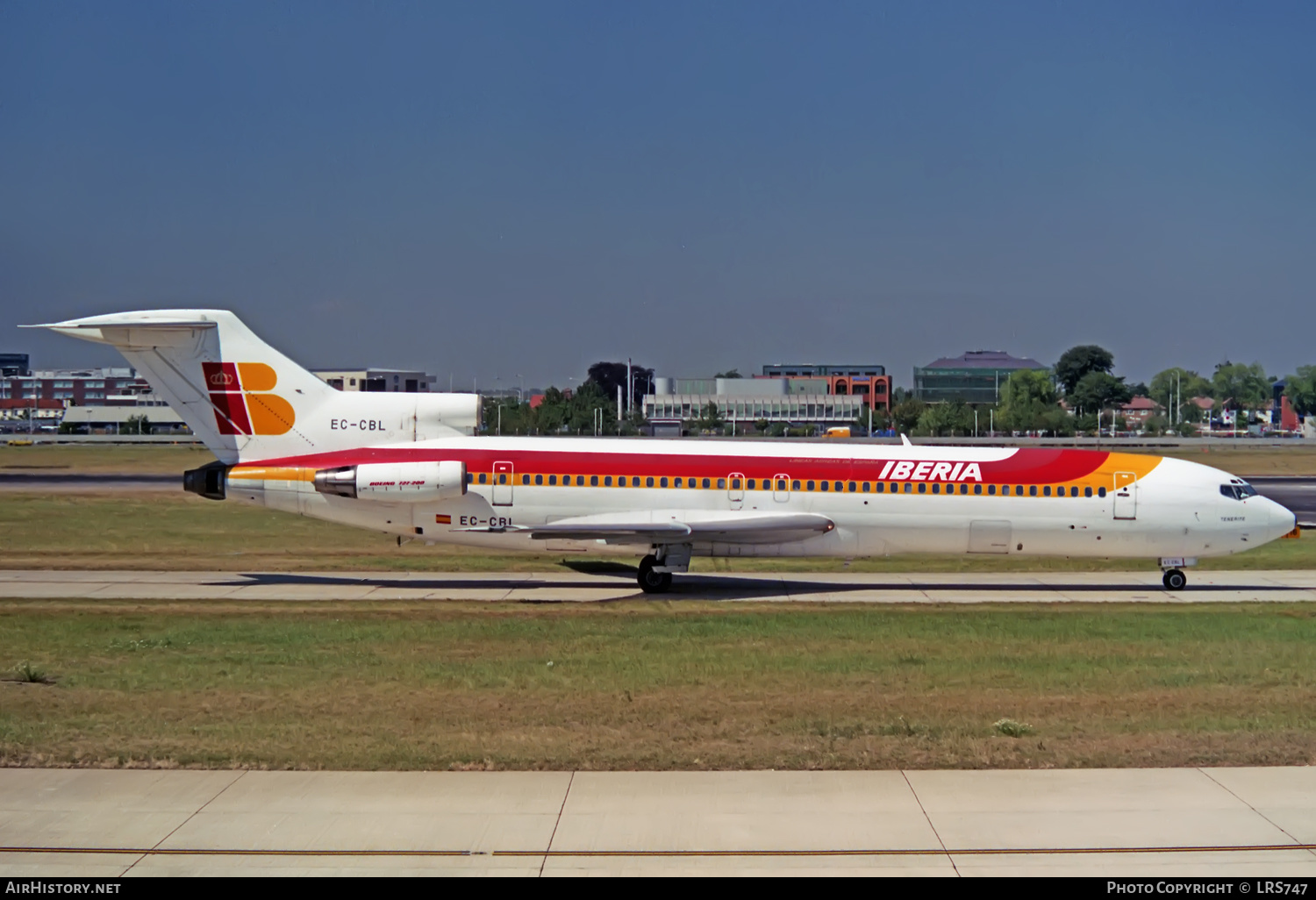 Aircraft Photo of EC-CBL | Boeing 727-256/Adv | Iberia | AirHistory.net #335916