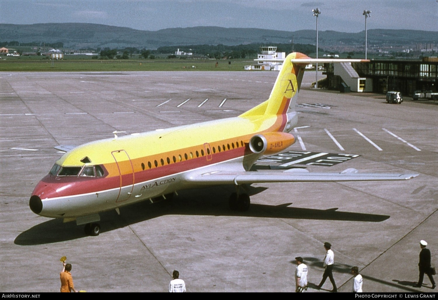 Aircraft Photo of D-AHLA | Fokker F28-1000 Fellowship | AviAction | AirHistory.net #335939