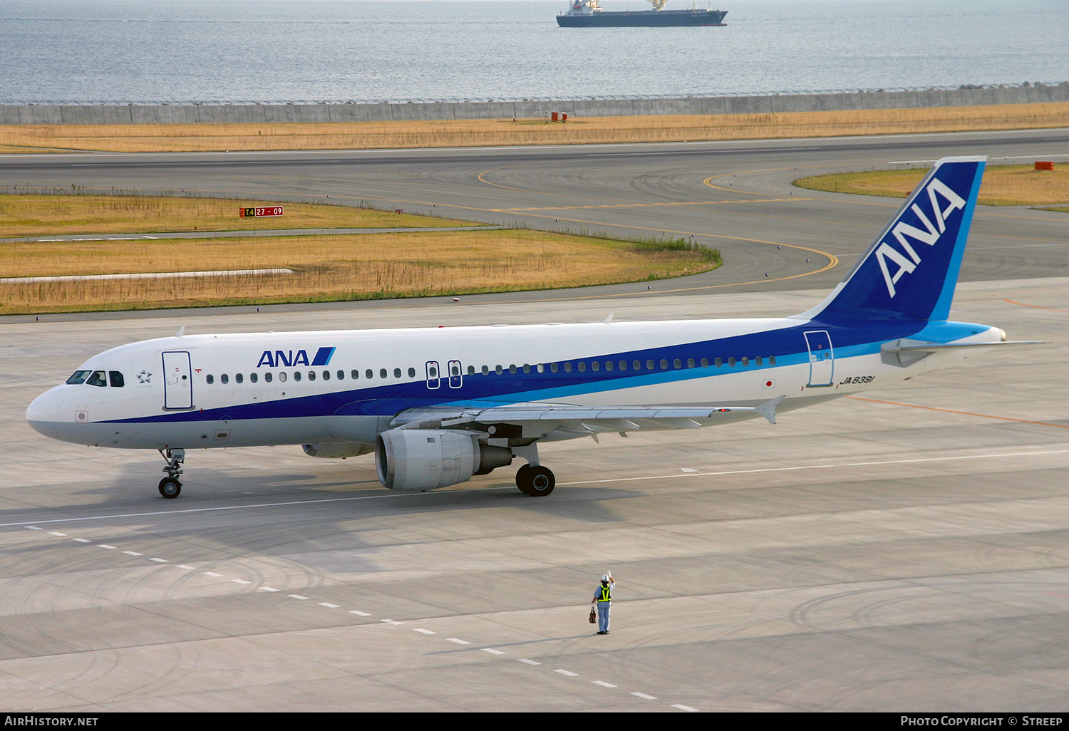 Aircraft Photo of JA8391 | Airbus A320-211 | All Nippon Airways - ANA | AirHistory.net #336071