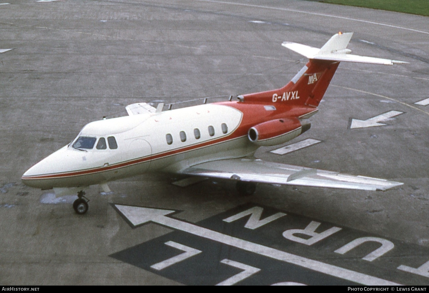 Aircraft Photo of G-AVXL | Hawker Siddeley HS-125-3B | McAlpine Aviation | AirHistory.net #336075