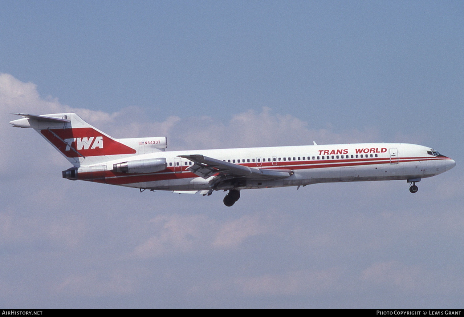 Aircraft Photo of N54337 | Boeing 727-231/Adv | Trans World Airlines - TWA | AirHistory.net #336083