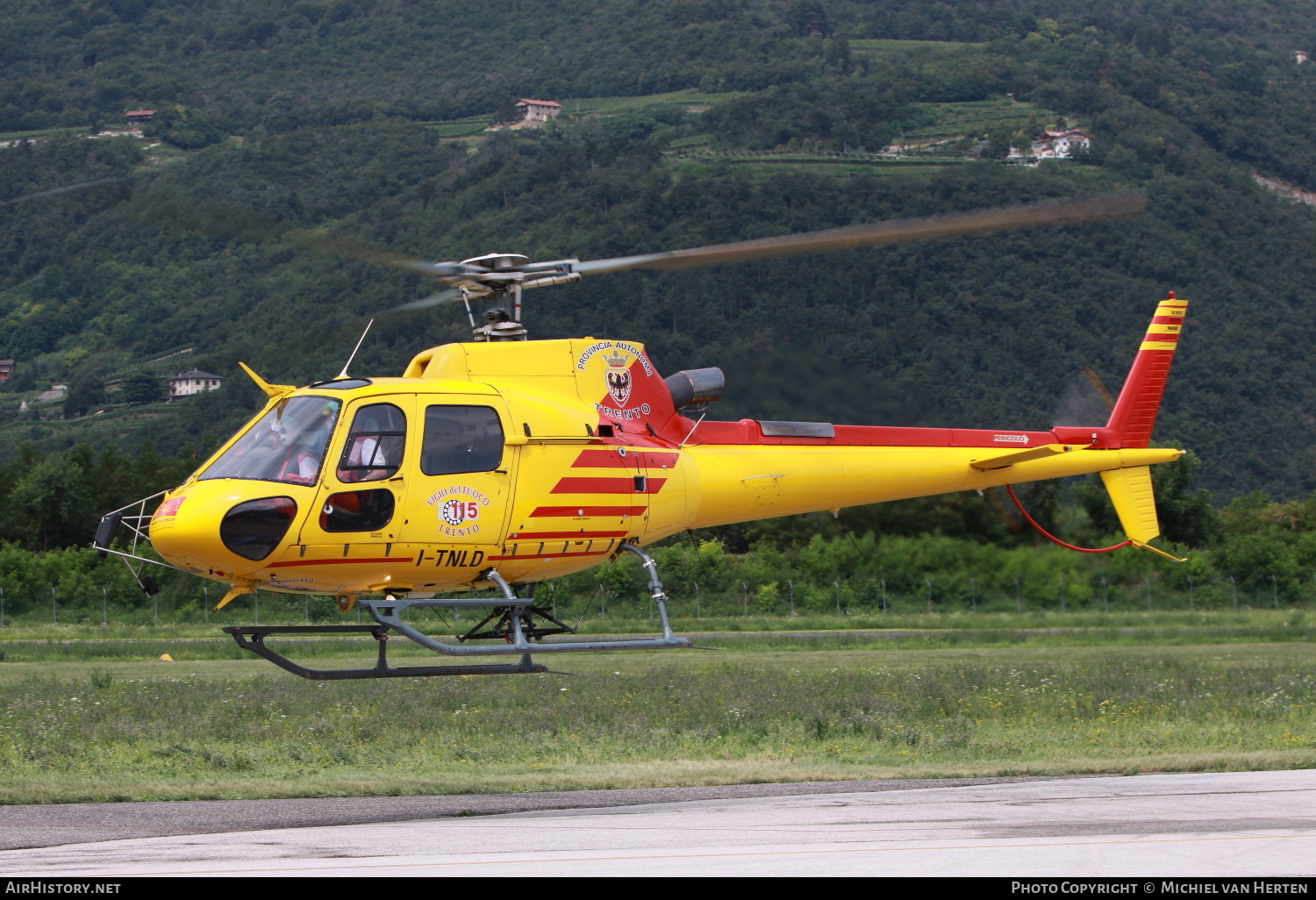 Aircraft Photo of I-TNLD | Eurocopter AS-350B-3 Ecureuil | Vigili del Fuoco Trento | AirHistory.net #336185