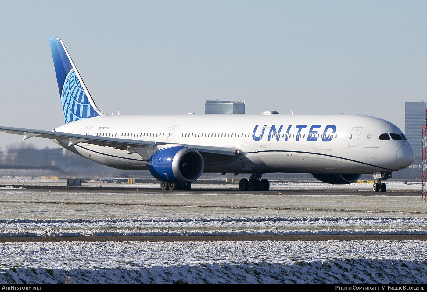 Aircraft Photo of N12010 | Boeing 787-10 Dreamliner | United Airlines | AirHistory.net #336194