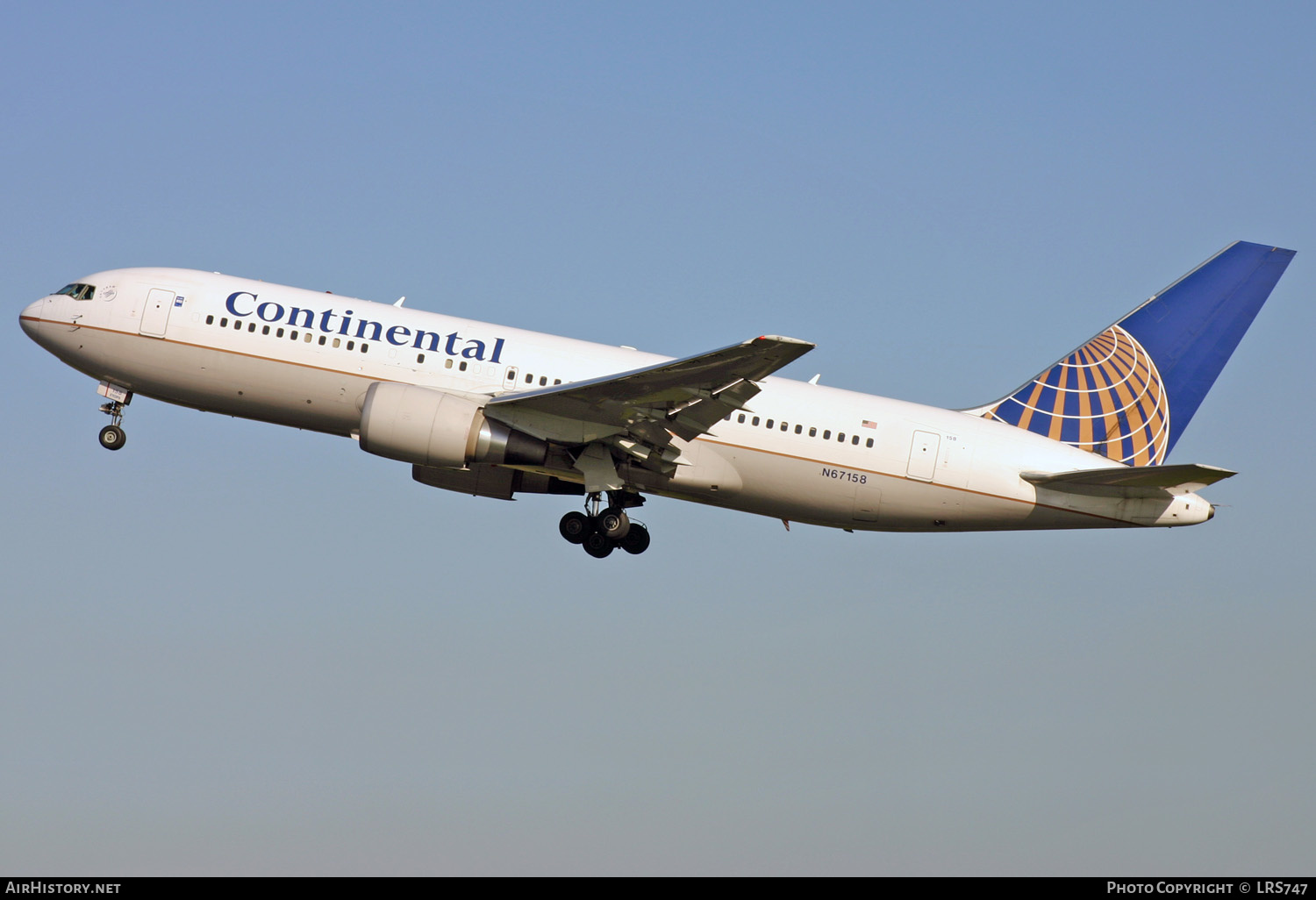 Aircraft Photo of N67158 | Boeing 767-224/ER | Continental Airlines | AirHistory.net #336372
