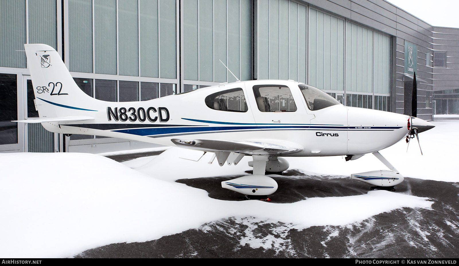 Aircraft Photo of N830CD | Cirrus SR-22 G1 | AirHistory.net #336375