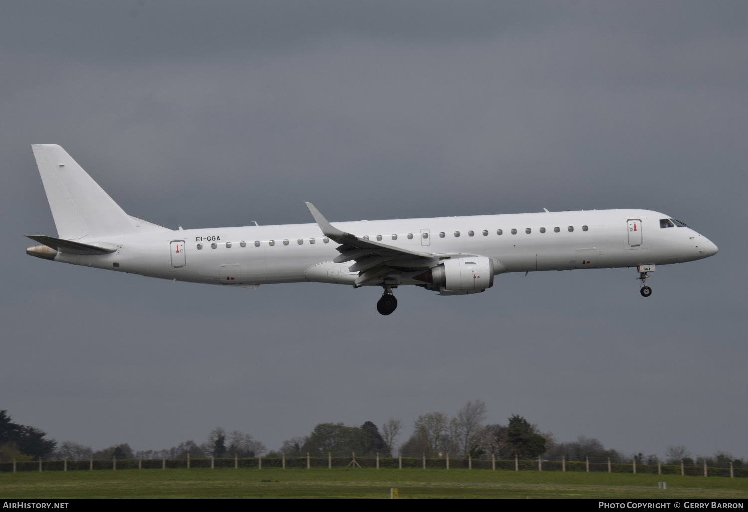 Aircraft Photo of EI-GGA | Embraer 195SR (ERJ-190-200SR) | Stobart Air | AirHistory.net #336381