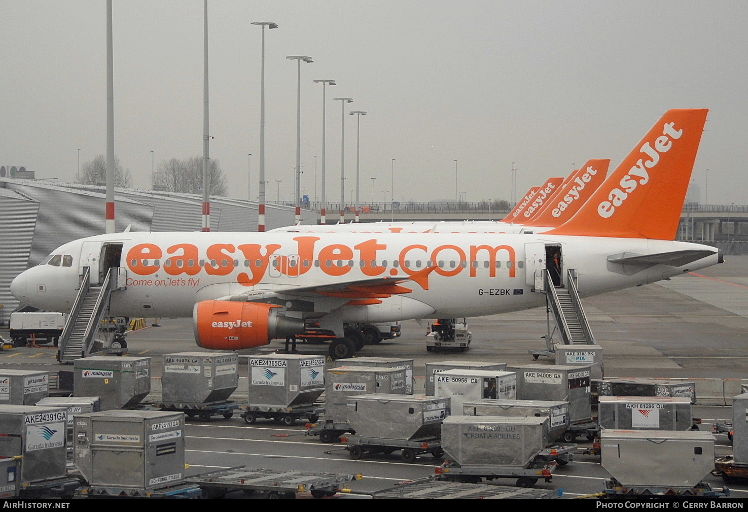 Aircraft Photo of G-EZBK | Airbus A319-111 | EasyJet | AirHistory.net #336391