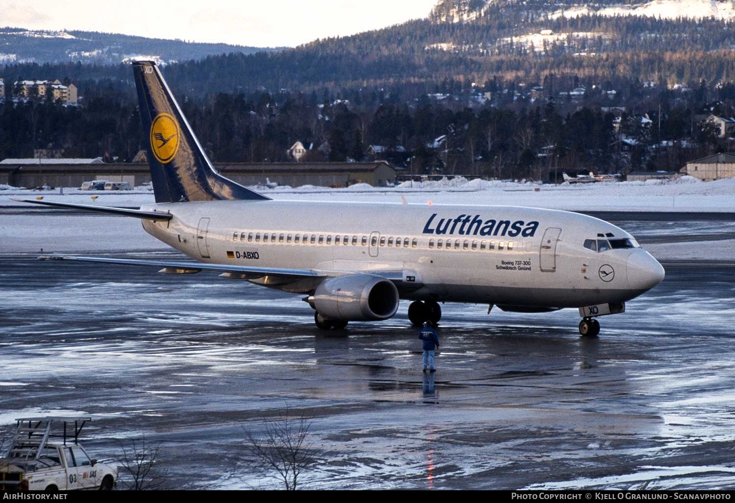 Aircraft Photo of D-ABXO | Boeing 737-330 | Lufthansa | AirHistory.net #336392