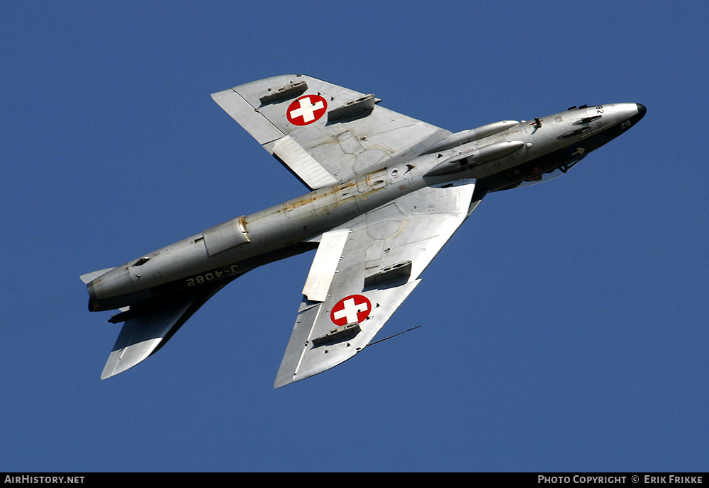 Aircraft Photo of SE-DXM / J-4082 | Hawker Hunter F58 | Switzerland - Air Force | AirHistory.net #336399