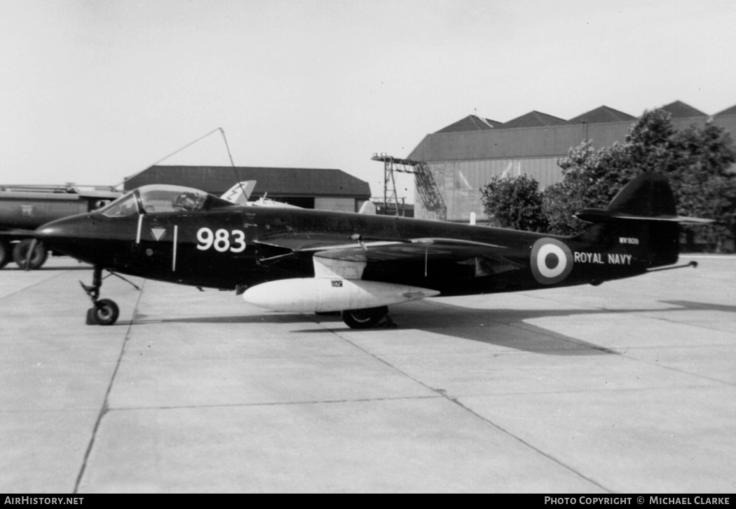 Aircraft Photo of WV909 | Hawker Sea Hawk FGA6 | UK - Navy | AirHistory.net #336424