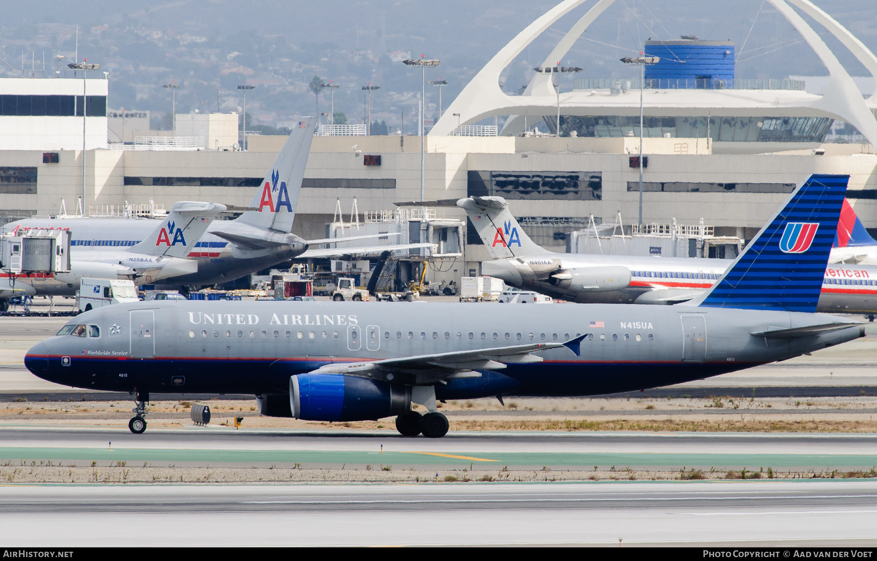 Aircraft Photo of N415UA | Airbus A320-232 | United Airlines | AirHistory.net #336444