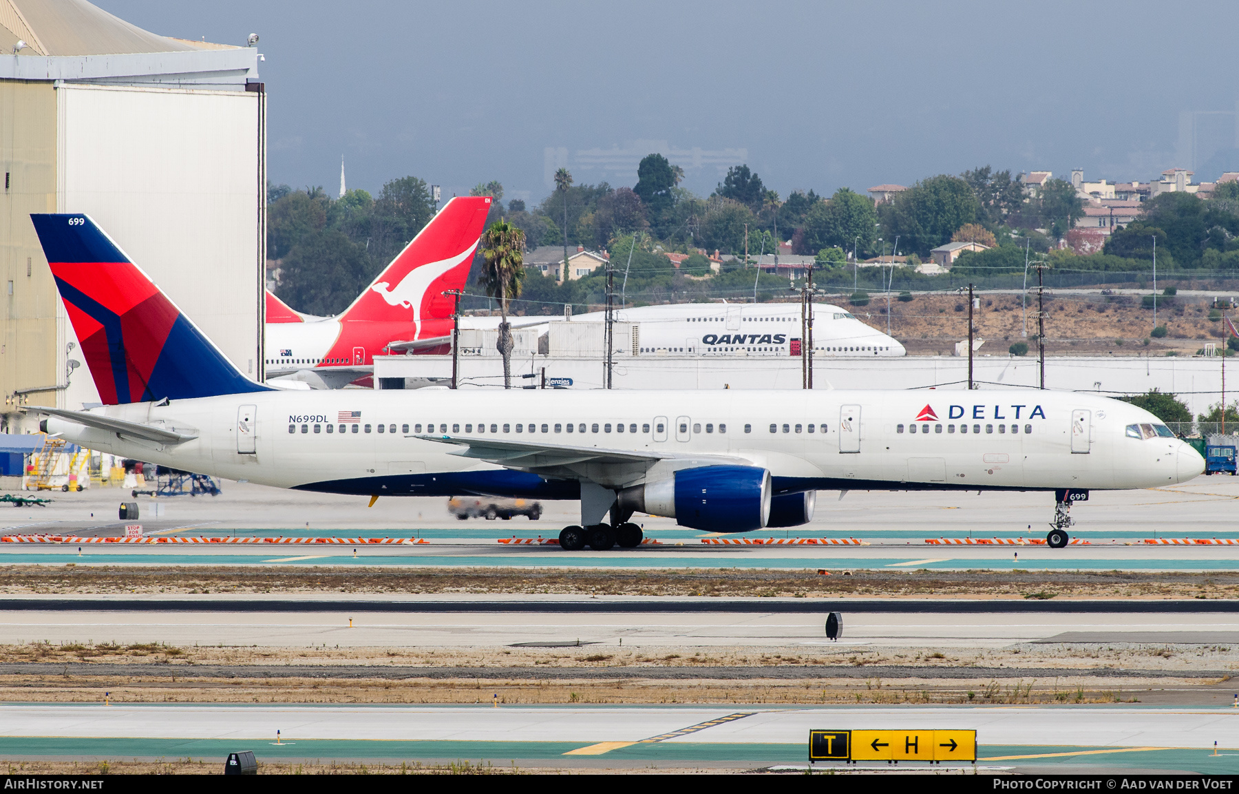 Aircraft Photo of N699DL | Boeing 757-232 | Delta Air Lines | AirHistory.net #336456