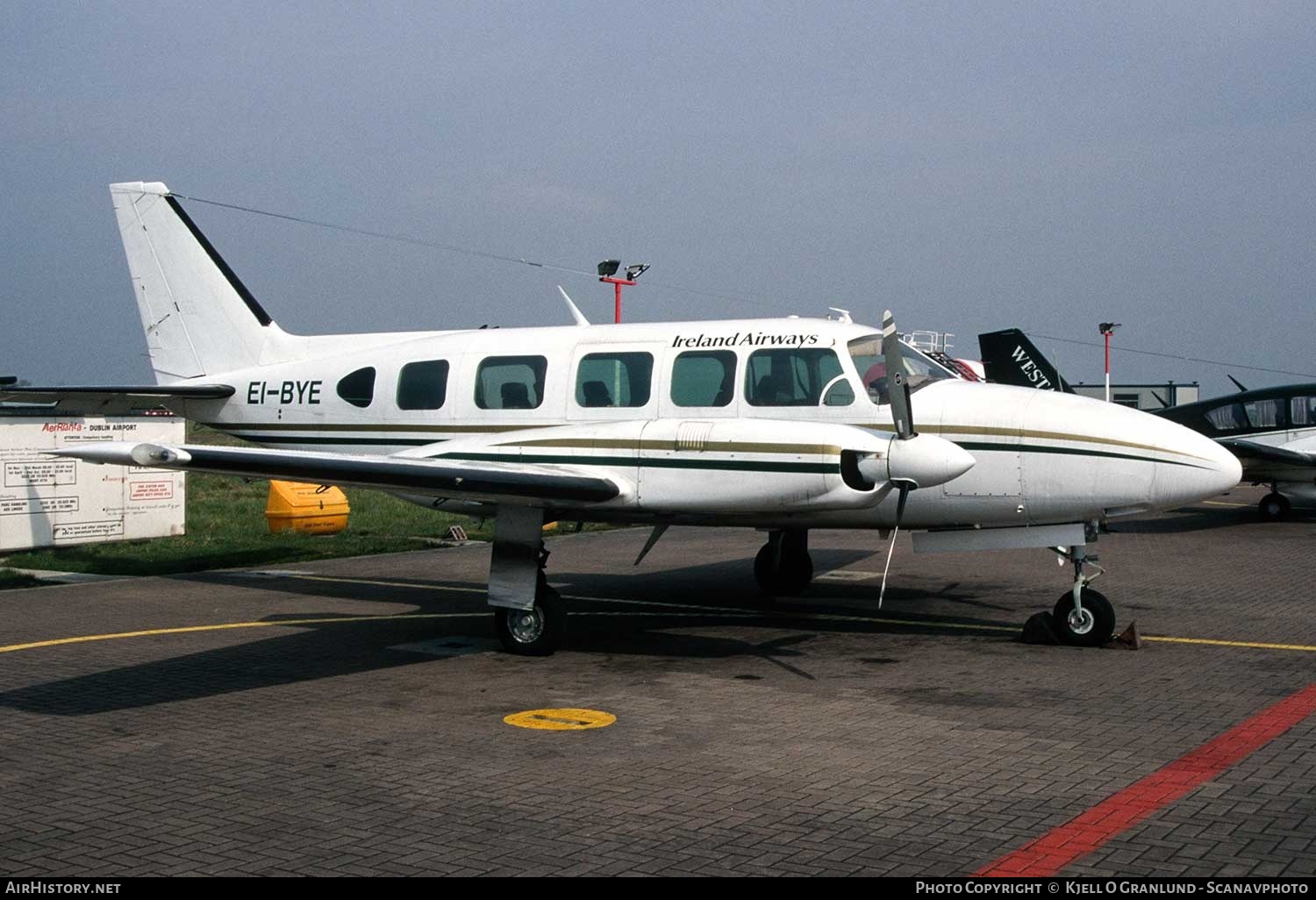 Aircraft Photo of EI-BYE | Piper PA-31-350 Navajo Chieftain | Ireland Airways | AirHistory.net #336462