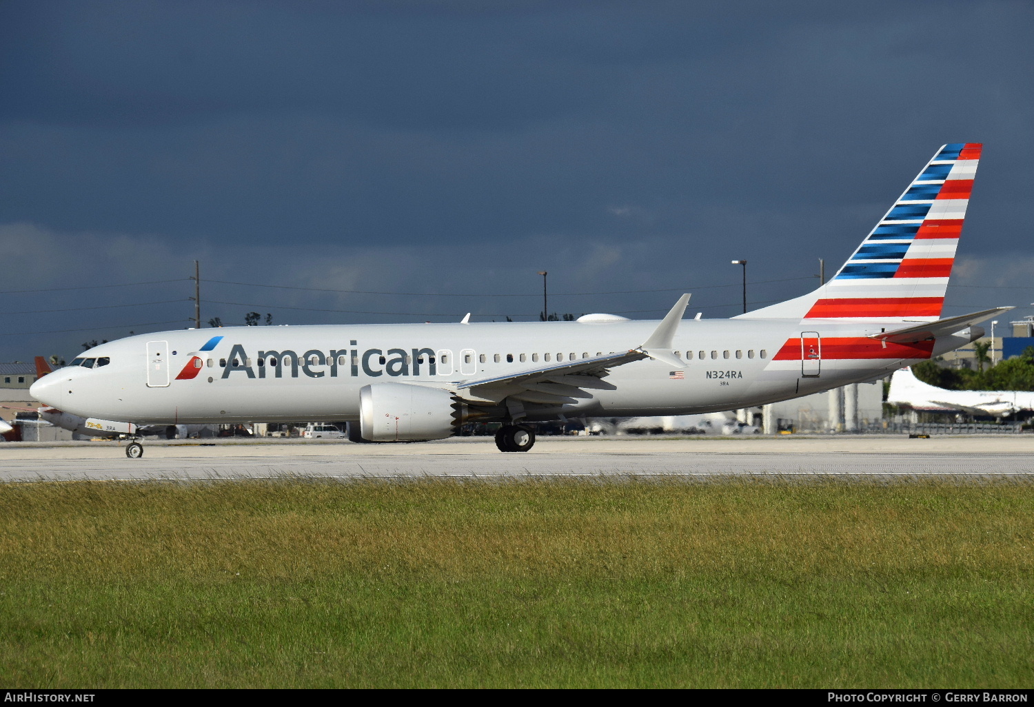 Aircraft Photo of N324RA | Boeing 737-8 Max 8 | American Airlines | AirHistory.net #336514