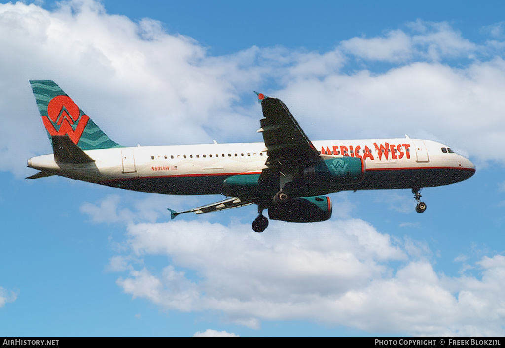 Aircraft Photo of N601AW | Airbus A320-232 | America West Airlines | AirHistory.net #336518