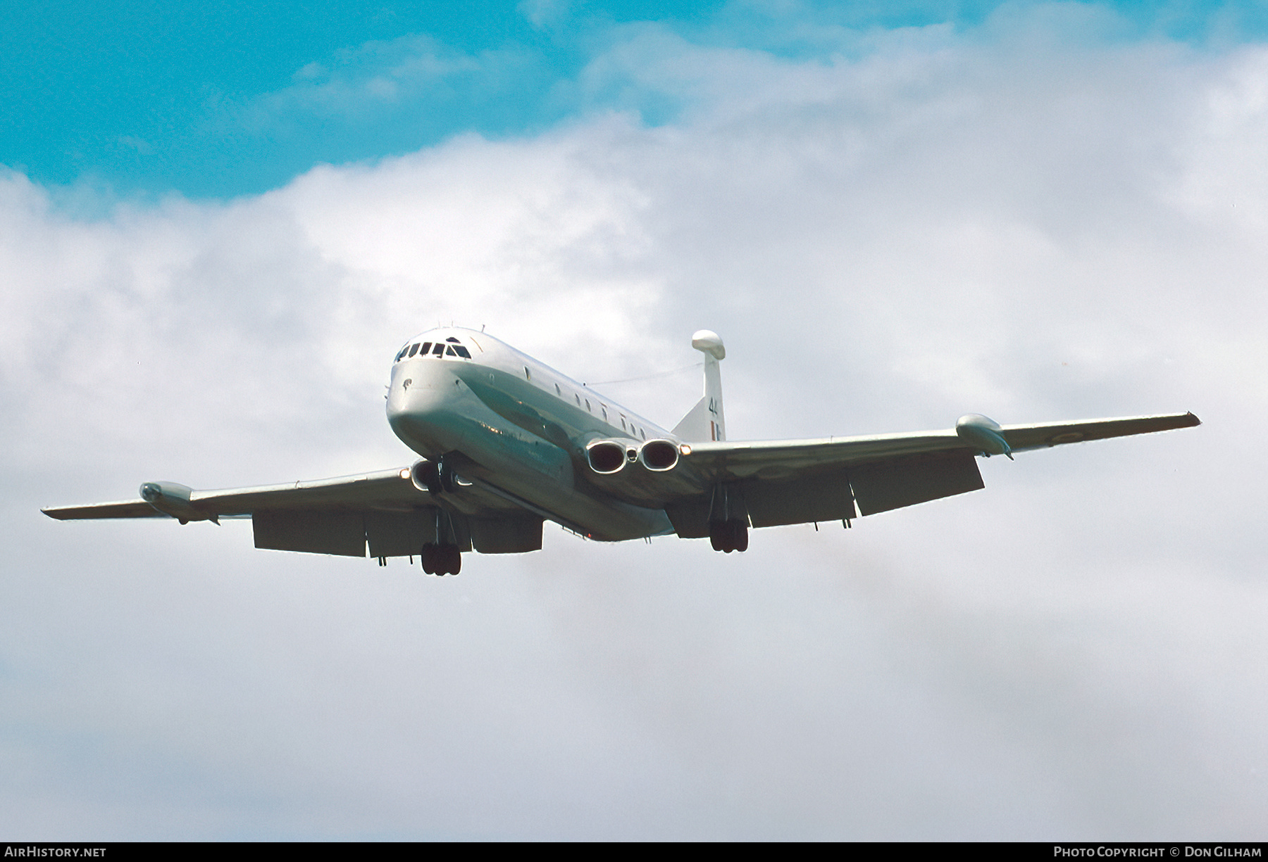 Aircraft Photo of XV244 | Hawker Siddeley Nimrod MR1 | UK - Air Force | AirHistory.net #336537