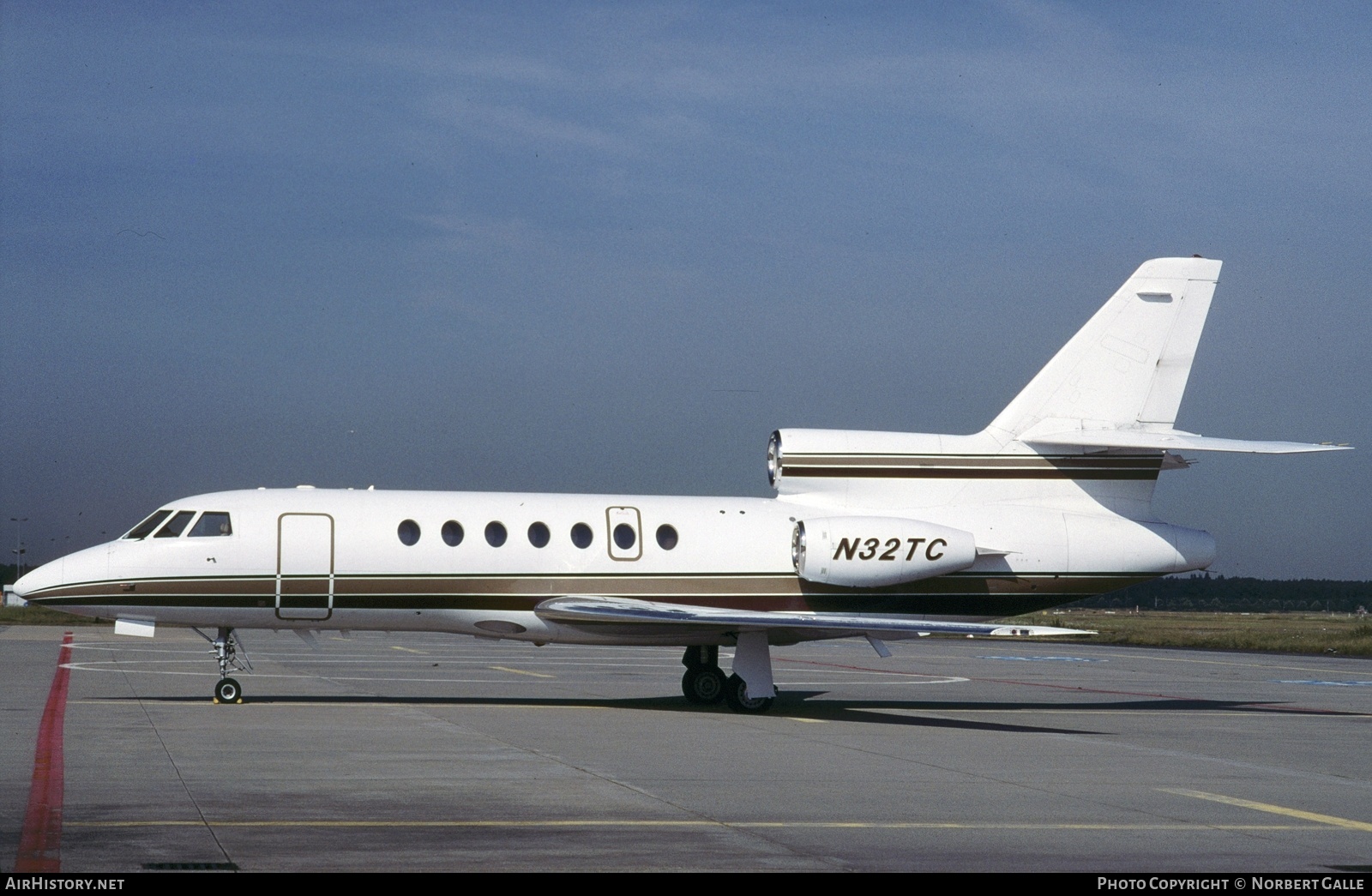 Aircraft Photo of N32TC | Dassault Falcon 50 | AirHistory.net #336543