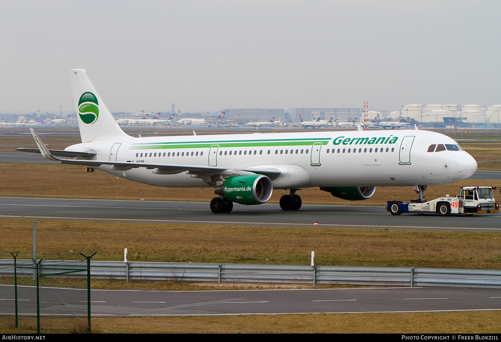 Aircraft Photo of D-ASTE | Airbus A321-211 | Germania | AirHistory.net #336558