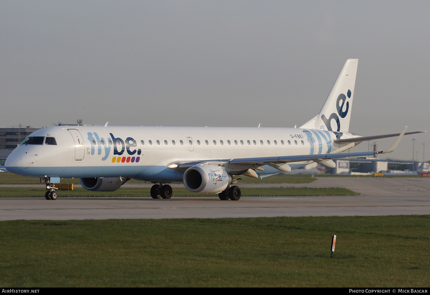 Aircraft Photo of G-FBEI | Embraer 195LR (ERJ-190-200LR) | Flybe | AirHistory.net #336585